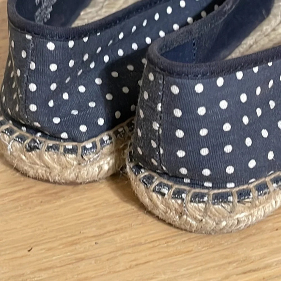 Lauren Ralph Lauren Womens Flats Polka Dots
Destini Espadrilles Navy Blue 7.5B - Picture 4 of 14